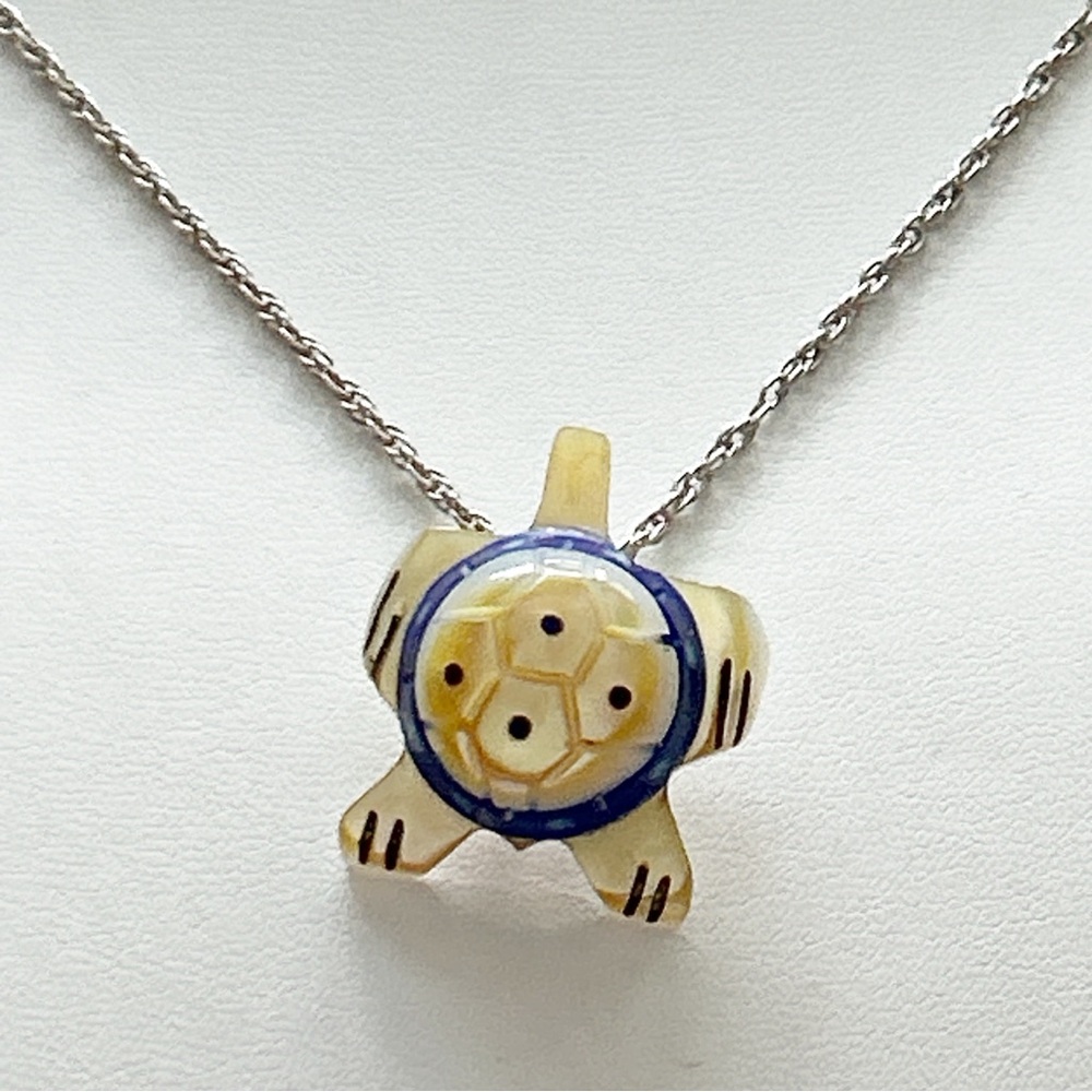 Vintage Southwestern Mother of Pearl Lapis Onyx Turtle Sterling Silver Necklace - Picture 5 of 9